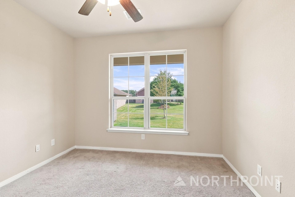 22488 Toronado Ridge Lane - Photo 5