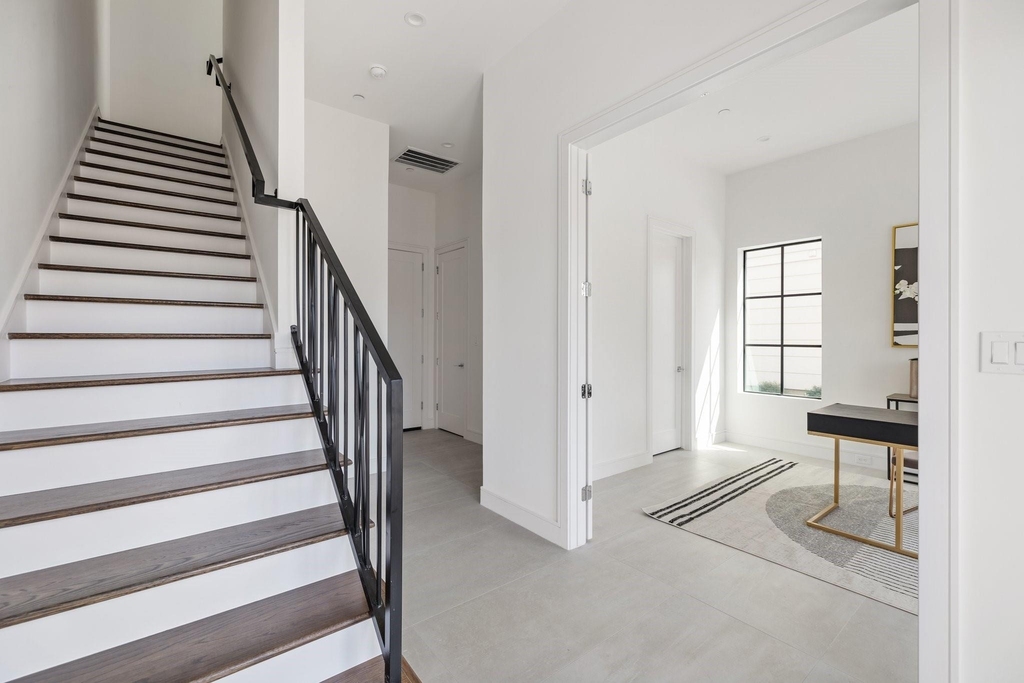 5824 Winsome Lane - Photo 2