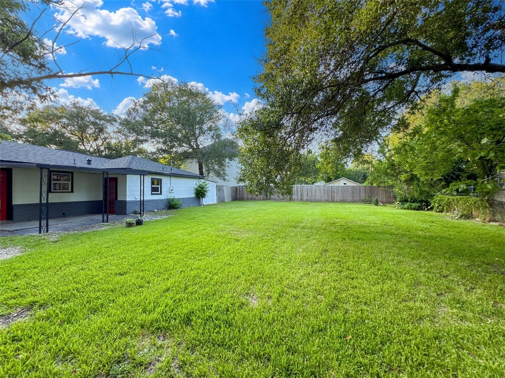 703 Texas Avenue - Photo 22