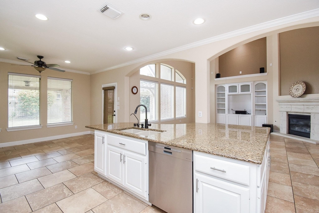 7606 Westmoreland Drive - Photo 16