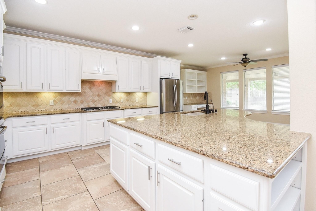 7606 Westmoreland Drive - Photo 18