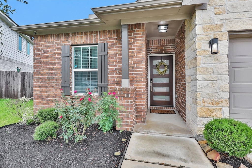 16318 Westley Ridge Drive - Photo 1