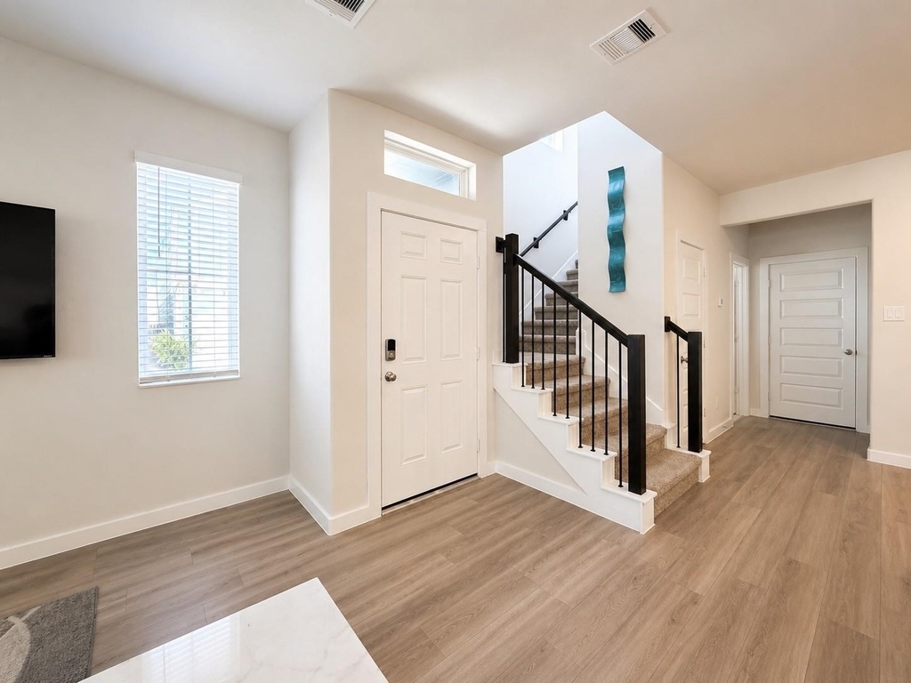 624 Pelican Drive - Photo 4