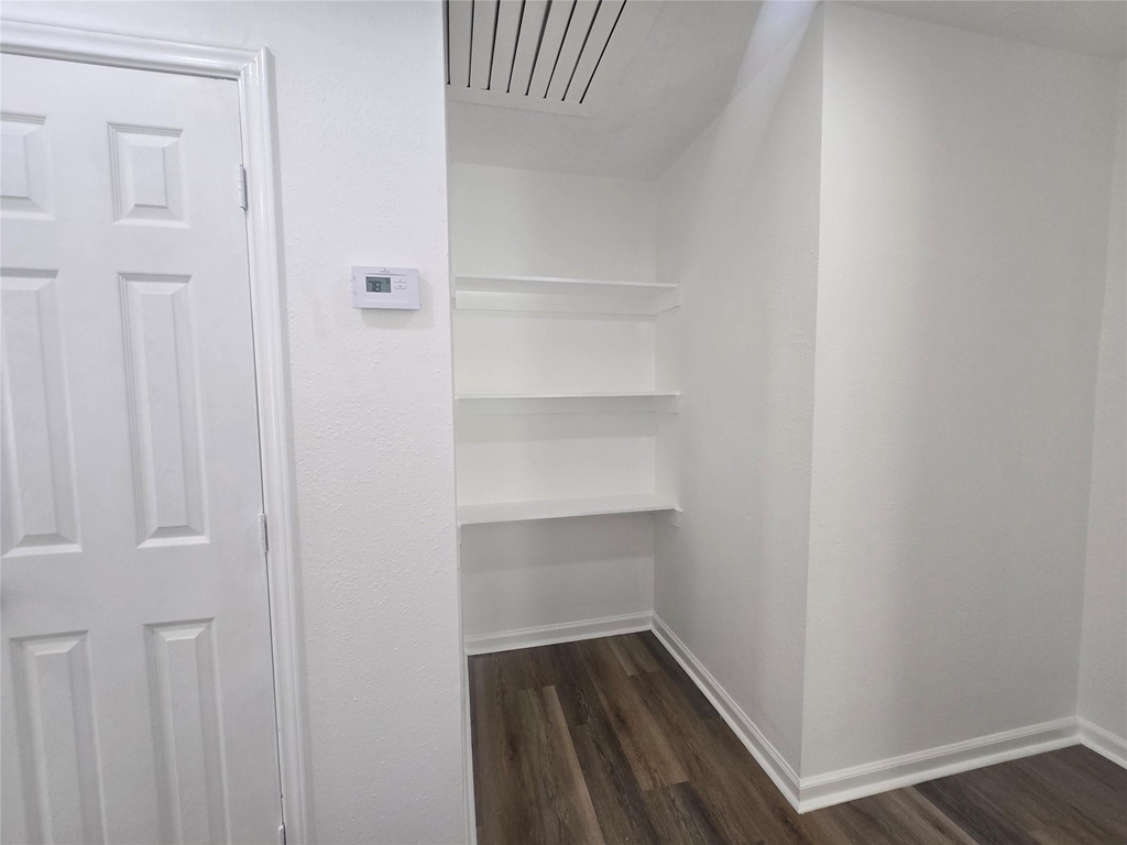 5102 Avenue L - Photo 24