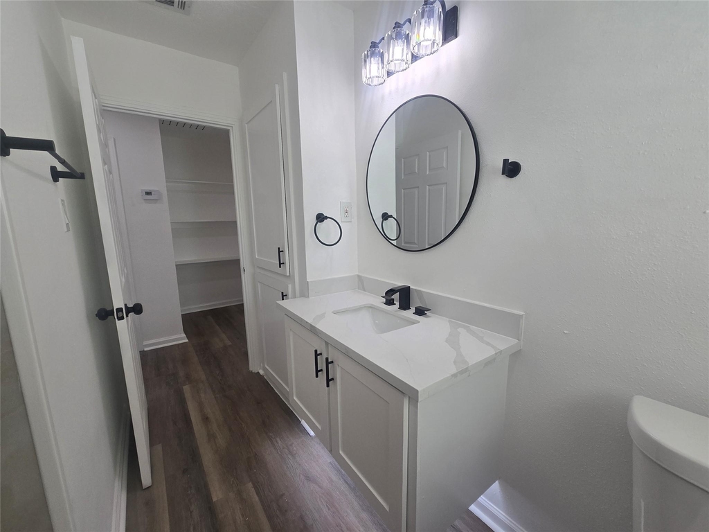 5102 Avenue L - Photo 23