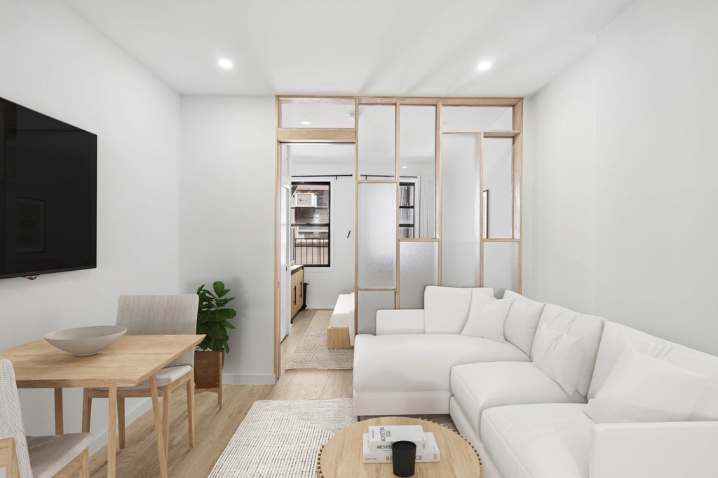 212 Lafayette Street - Photo 0