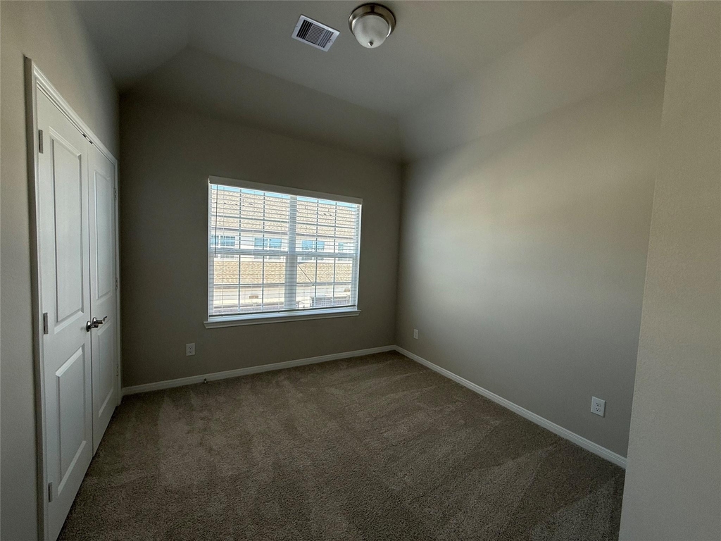 15713 Strongbow Terrace Drive - Photo 2