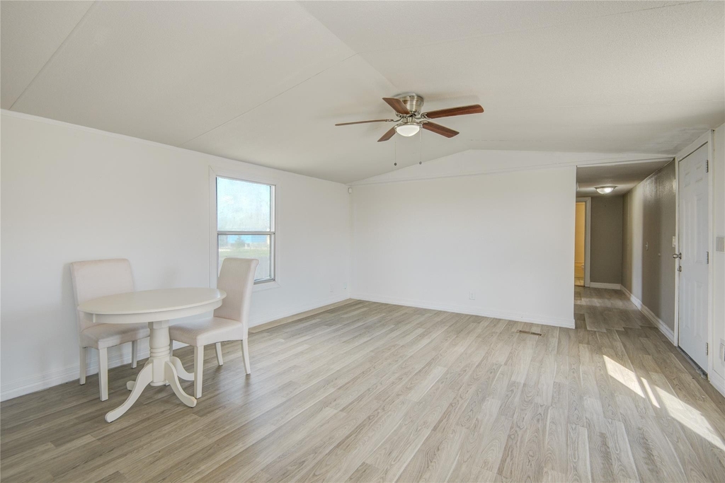 614 Road 5707 - Photo 9