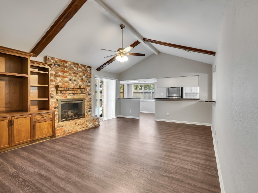 2030 Lone Rock Drive - Photo 3
