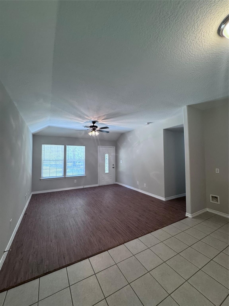 12551 Royal Lake Drive - Photo 2
