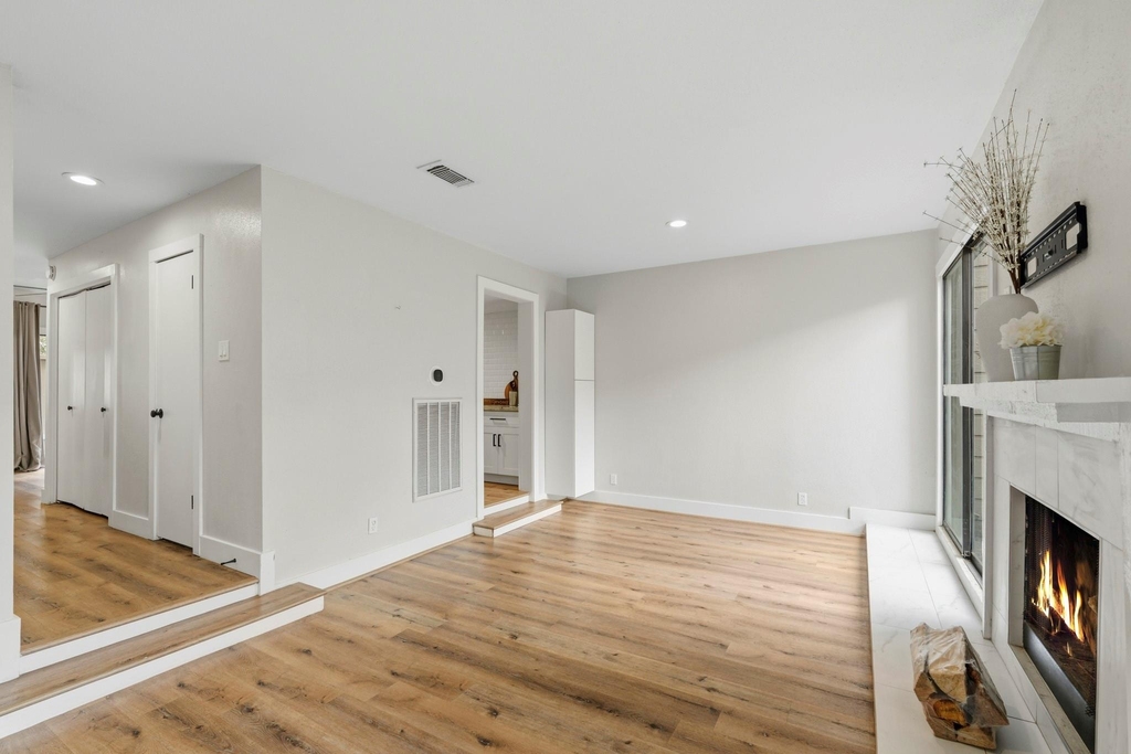 1063 Country Place Drive - Photo 17