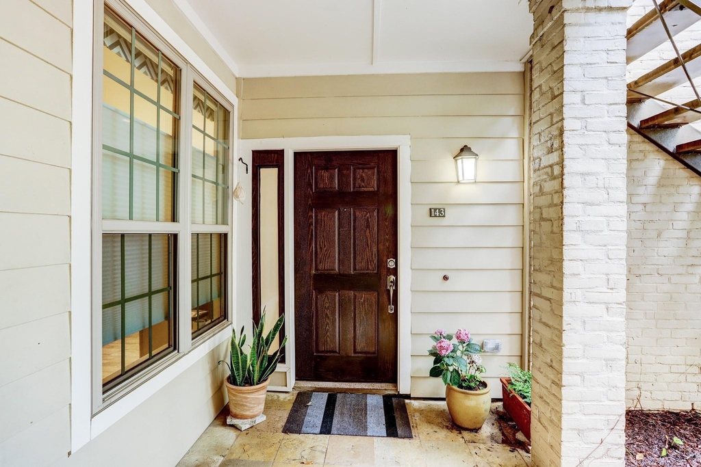 2700 Revere Street - Photo 3