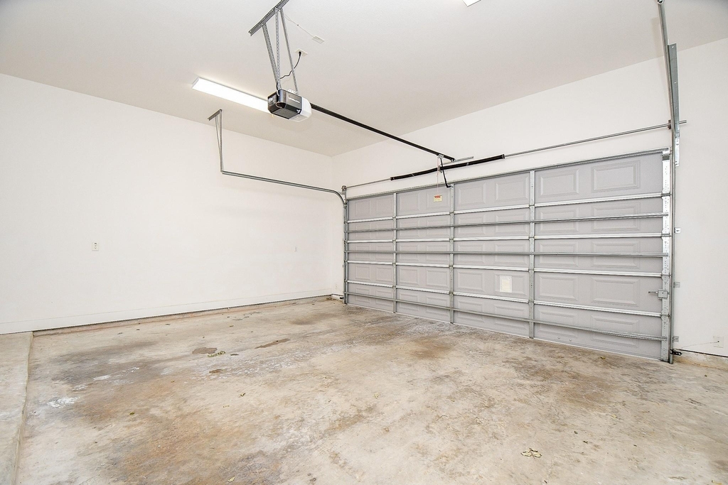 955 W 24th Street - Photo 41