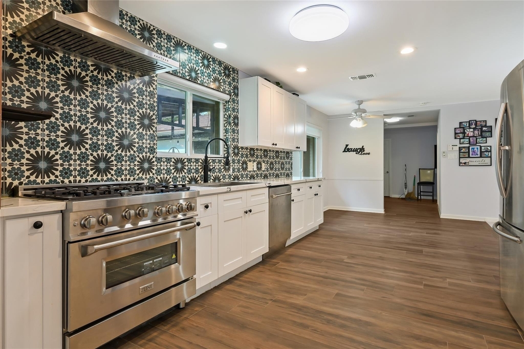12018 Beinhorn Drive - Photo 8