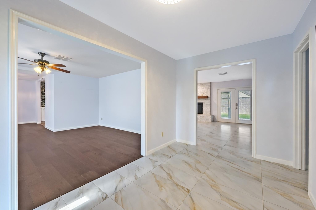 12018 Beinhorn Drive - Photo 4