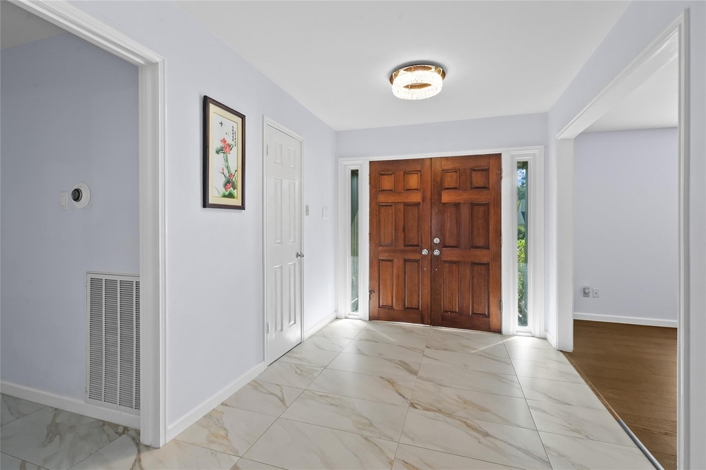 12018 Beinhorn Drive - Photo 3
