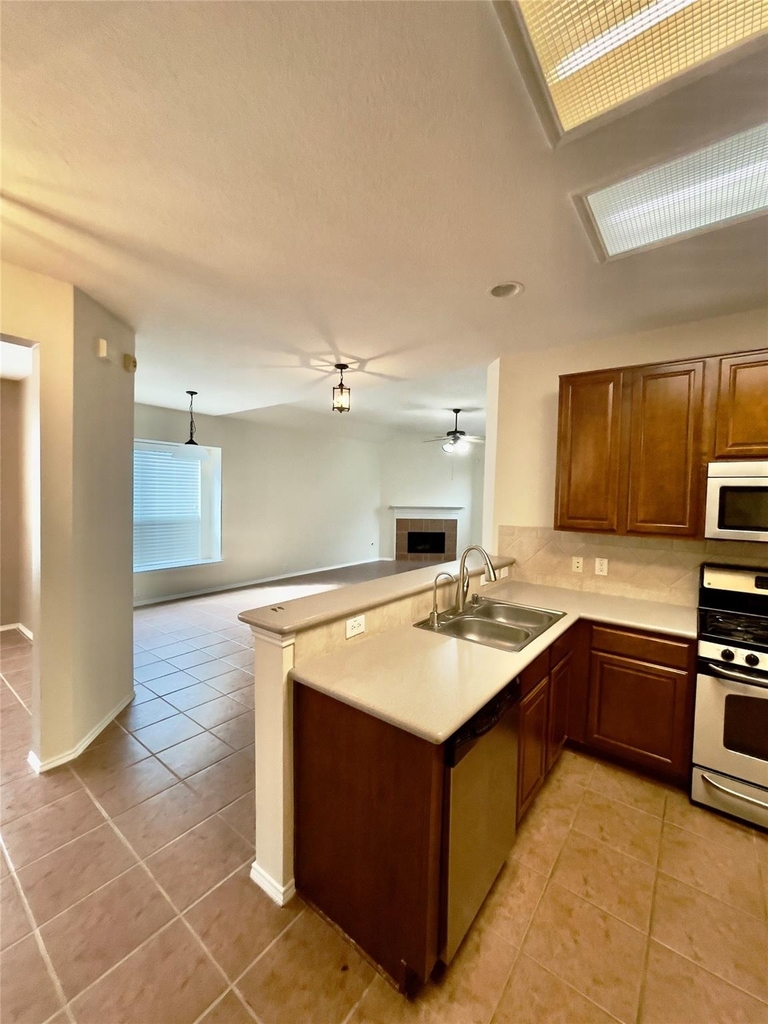 3514 Leaf Vines Drive - Photo 11
