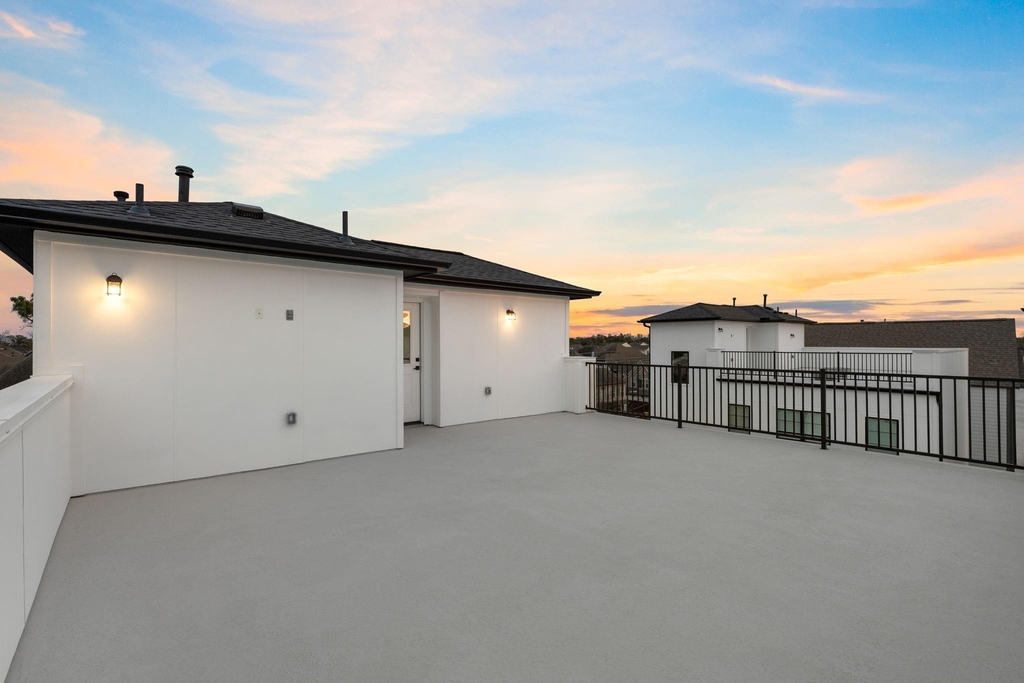8706 Ojeman Villas Drive - Photo 42