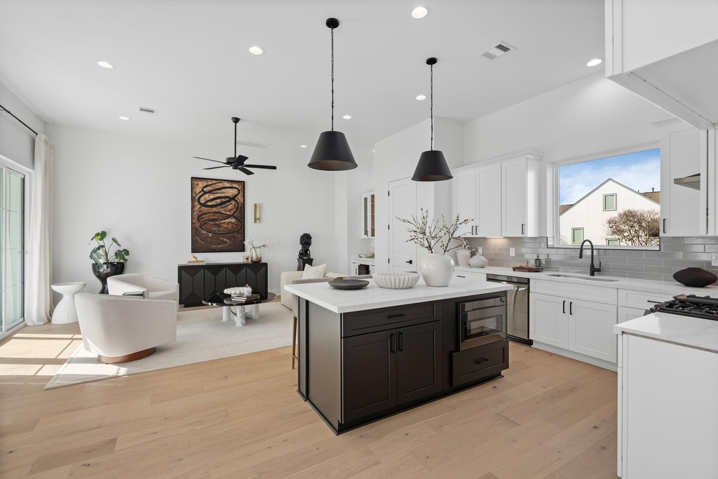 8706 Ojeman Villas Drive - Photo 13