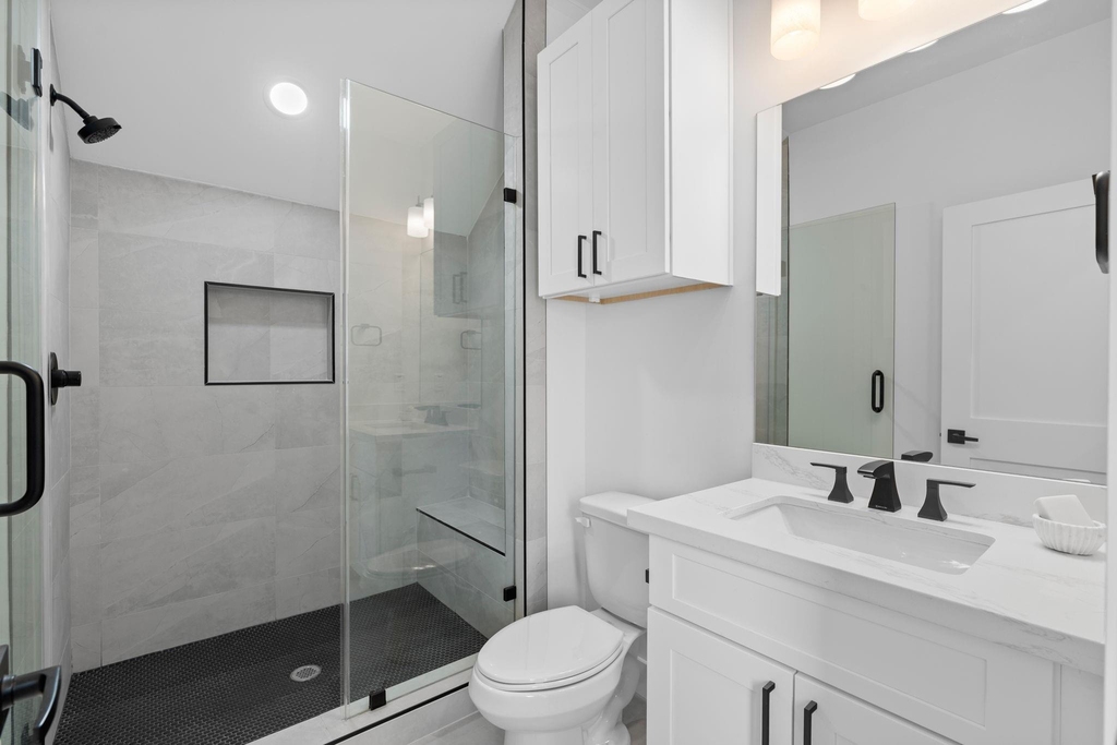8706 Ojeman Villas Drive - Photo 11