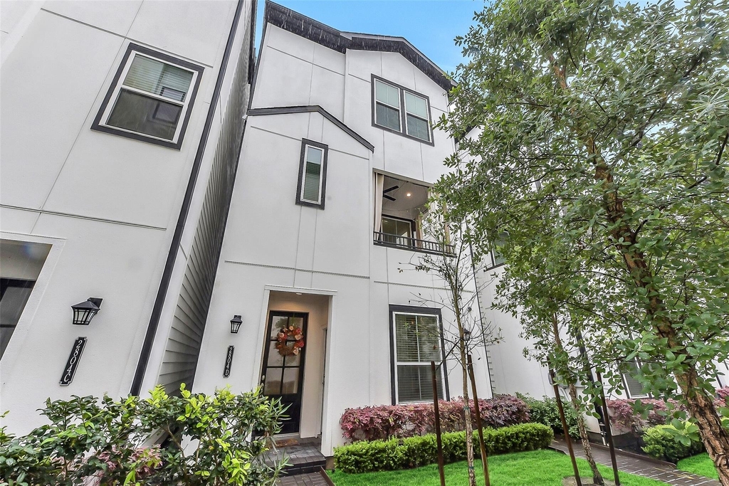 2804 Grand Fountains Drive - Photo 25