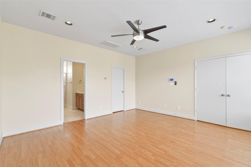 901 Roy Street - Photo 21