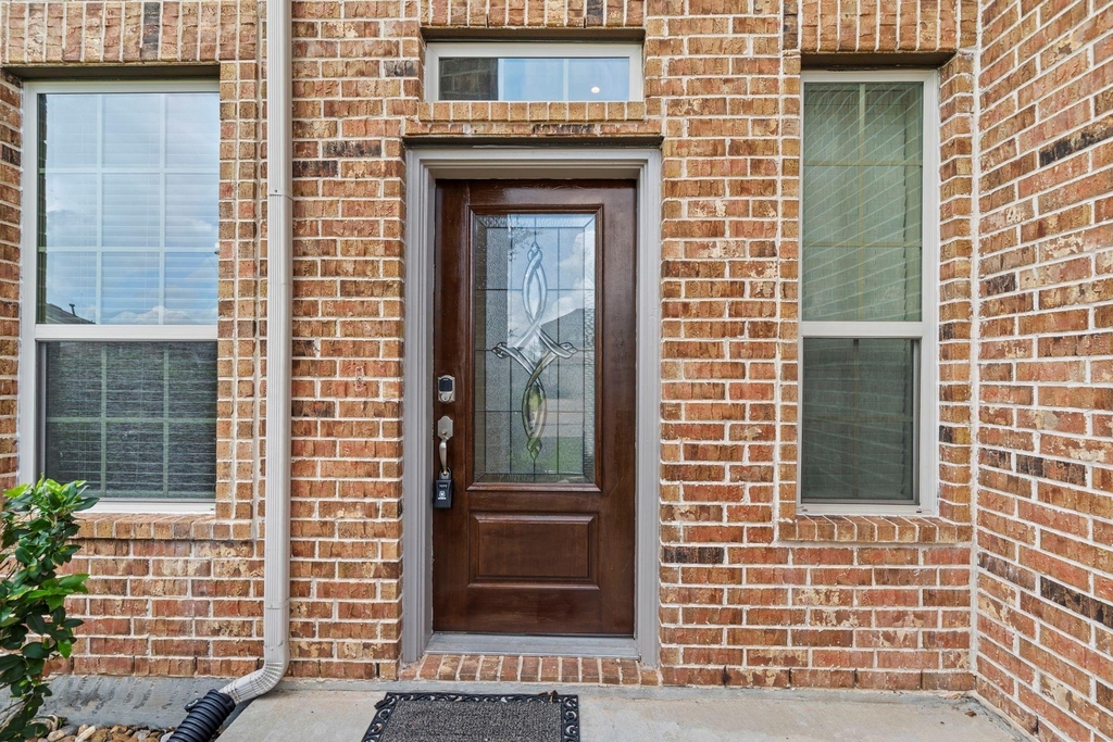 8026 Caden Mills Lane - Photo 16