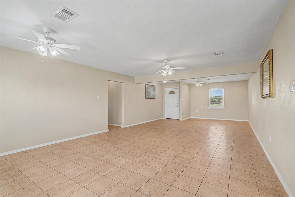 827 Pickney Avenue - Photo 11