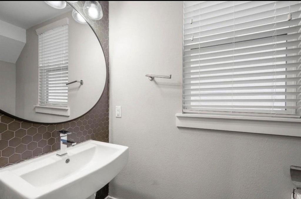 406 Yale Oaks Lane - Photo 10