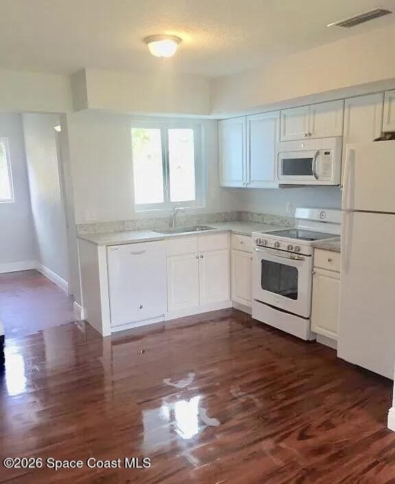 204 Cassia Boulevard - Photo 1
