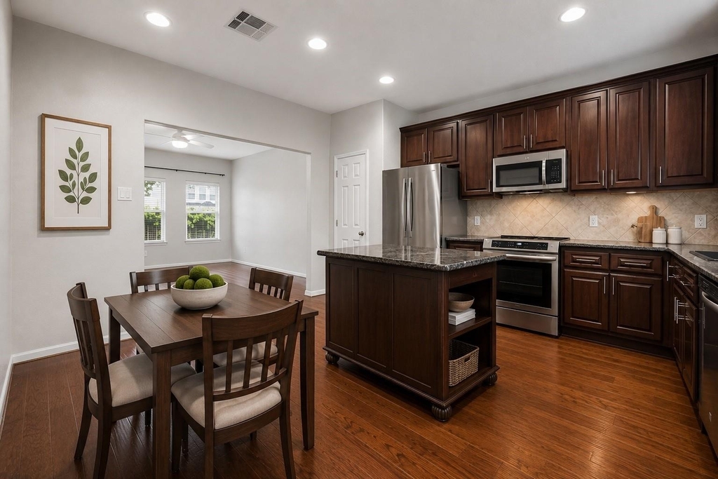 5106 Pinemont Place - Photo 5
