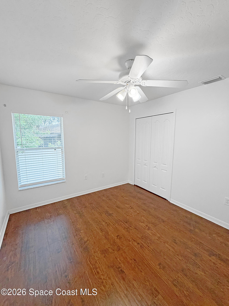 467 Sauders Road Se - Photo 17