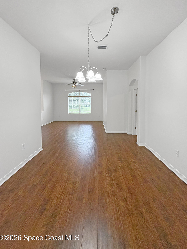 467 Sauders Road Se - Photo 7