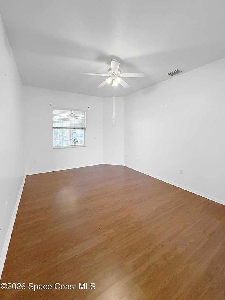 467 Sauders Road Se - Photo 10