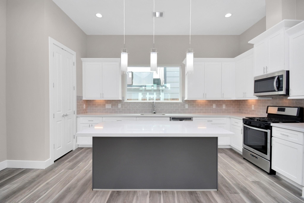 2903 Sherwood Green Lane - Photo 34