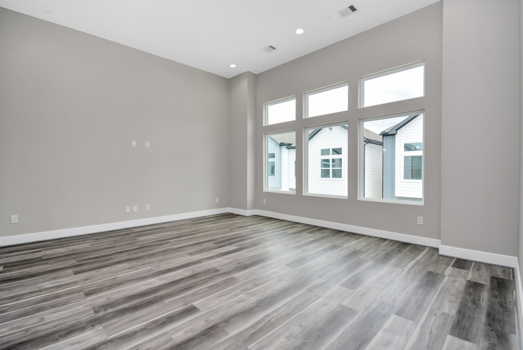 2903 Sherwood Green Lane - Photo 18