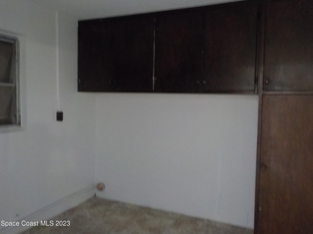 636 Hampton Drive Ne - Photo 12
