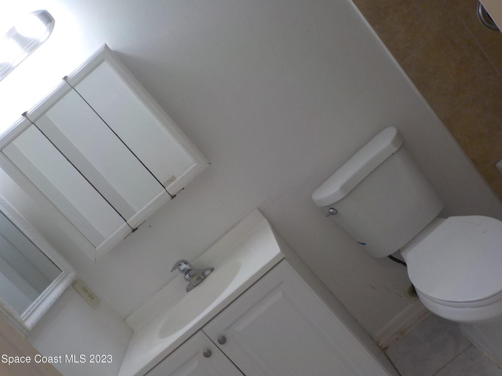 636 Hampton Drive Ne - Photo 11