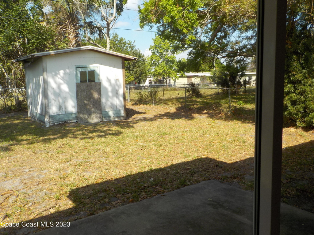 636 Hampton Drive Ne - Photo 15