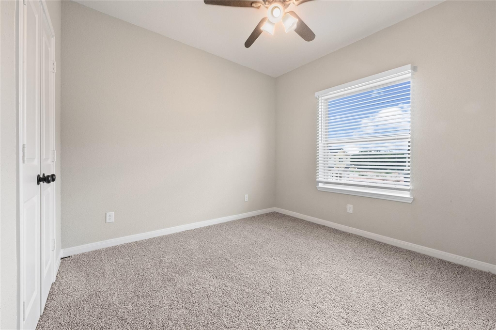14010 Longstreet Street - Photo 21