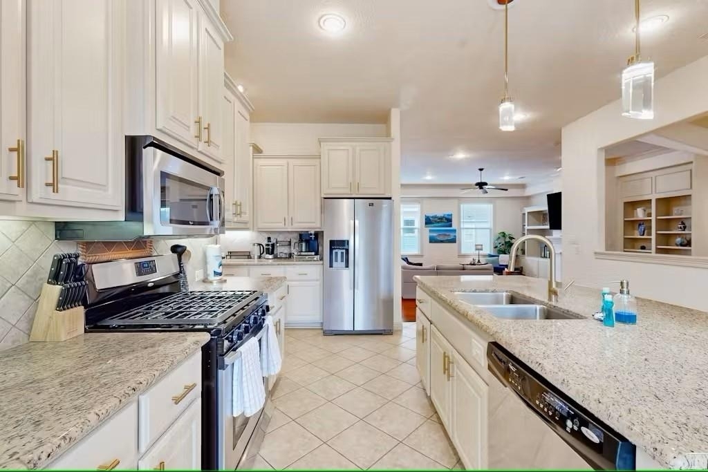 404 W 16th Street - Photo 6