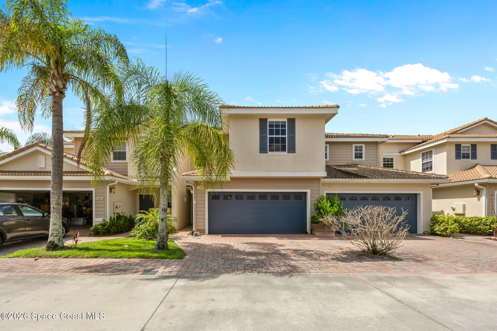1795 Noel Place - Photo 0