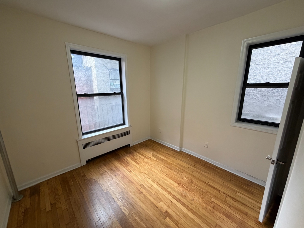 East 82nd Street  - Photo 0