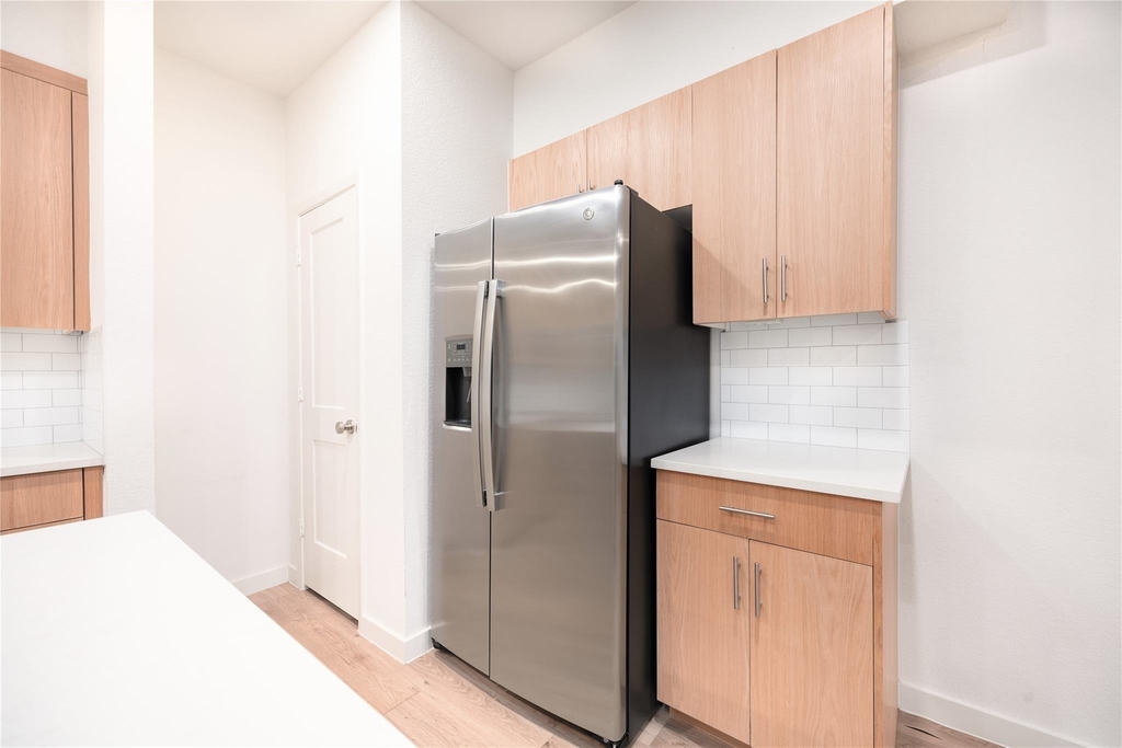 2515 Appian Way - Photo 10