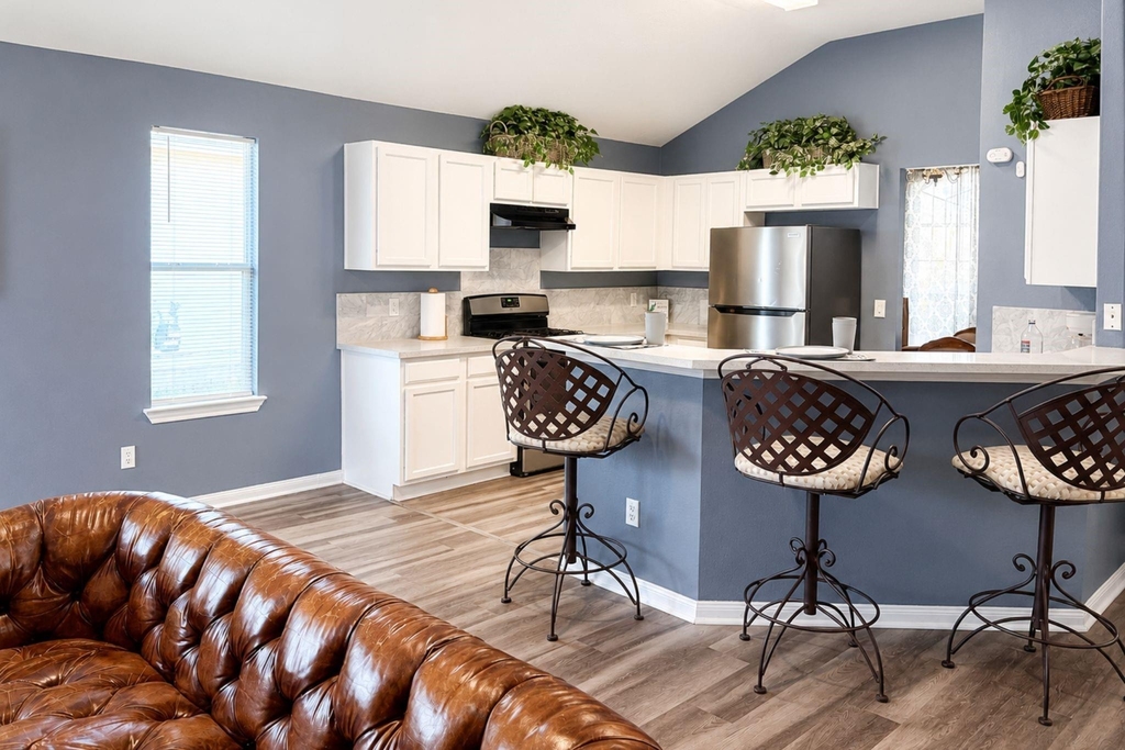 2403 Orchard Run - Photo 4