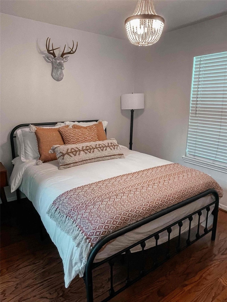 1308 Andrews Street - Photo 11