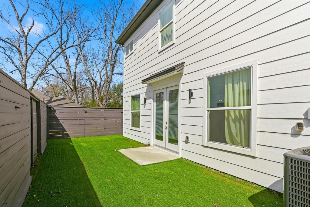 6559 Sealey Street - Photo 13