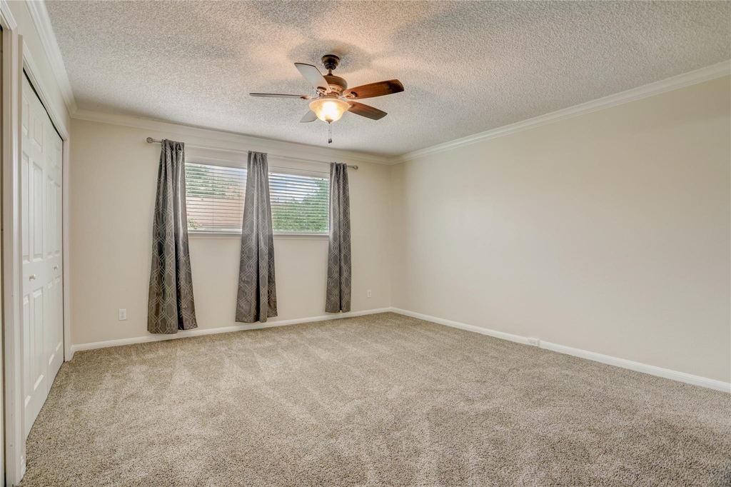 2253 Triway Lane - Photo 11