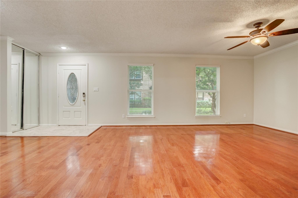 2253 Triway Lane - Photo 2