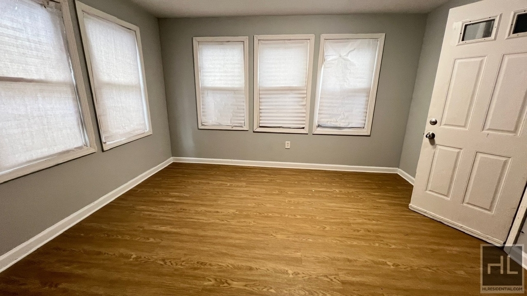 North Burgher Avenue - Photo 2